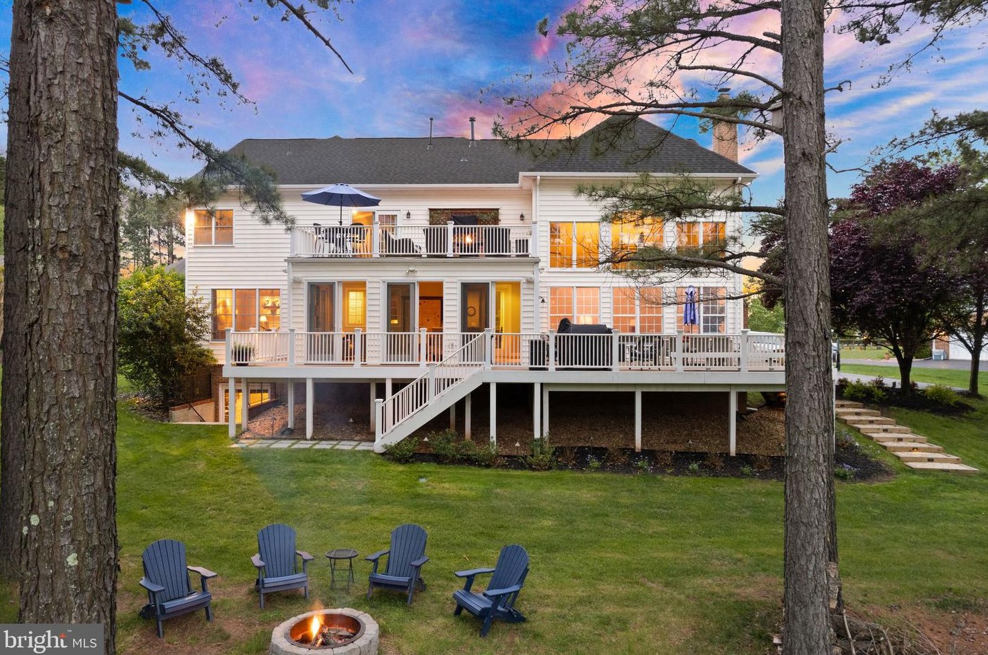 15042 Medinah Ct, Haymarket, VA 20169