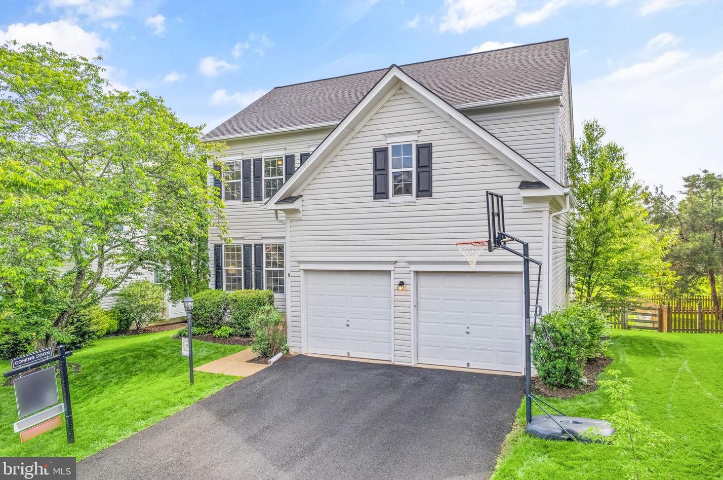 10025 Naughton Ct, Bristow, VA 20136