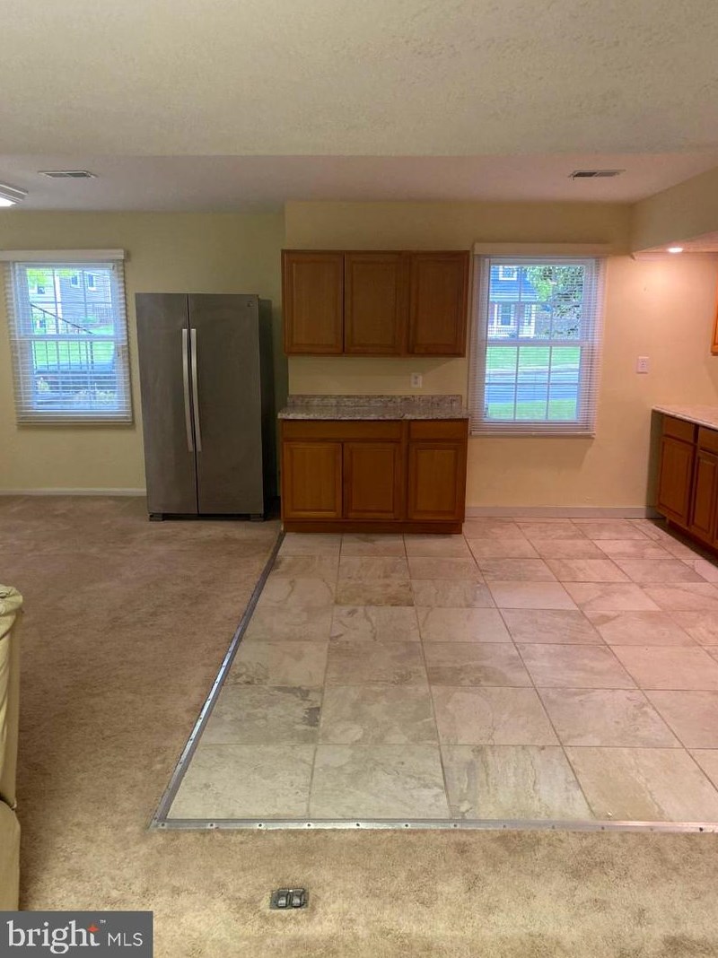 15902 Moncure Dr, Dumfries VA  22025-1352 exterior