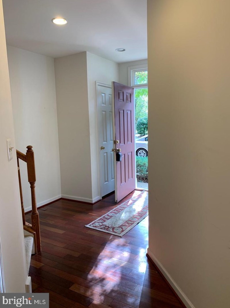 2168 Abbottsbury Way, Woodbridge, VA 22191