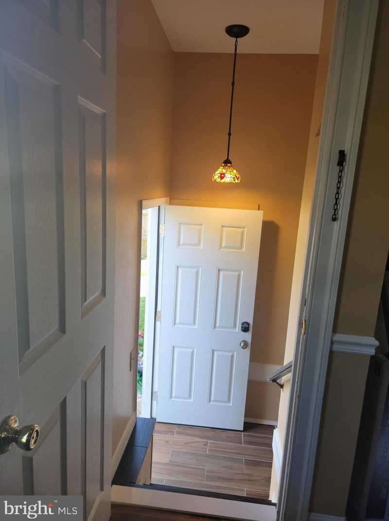 14121 Mt Pleasant Dr, Woodbridge, VA 22191