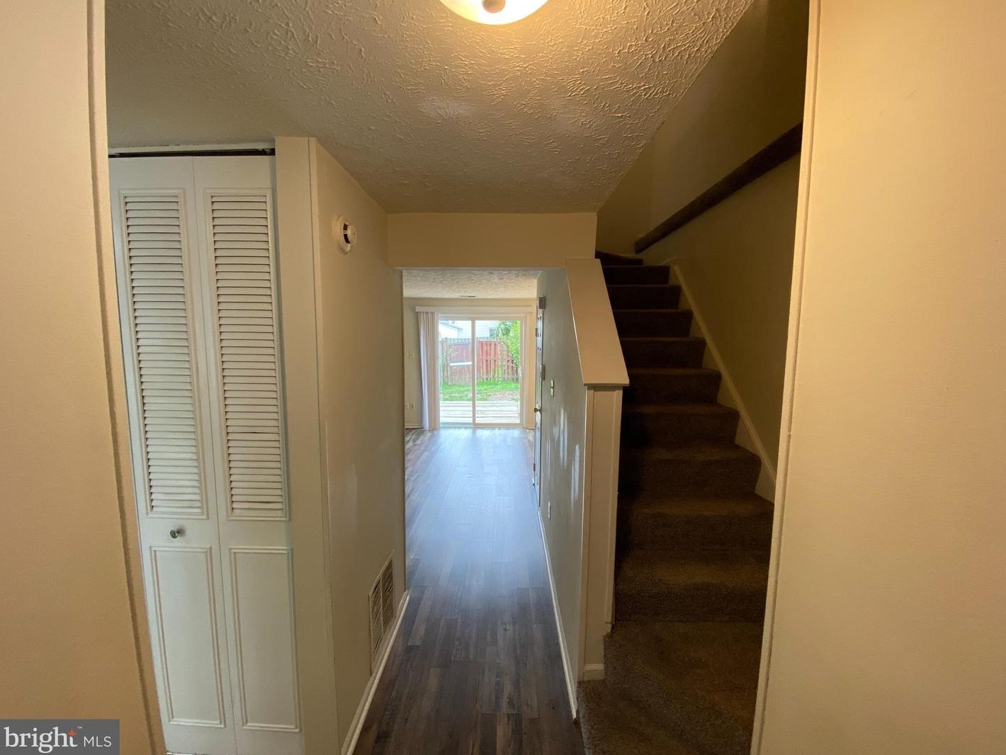4749 Hedrick Ln, Woodbridge, VA 22193