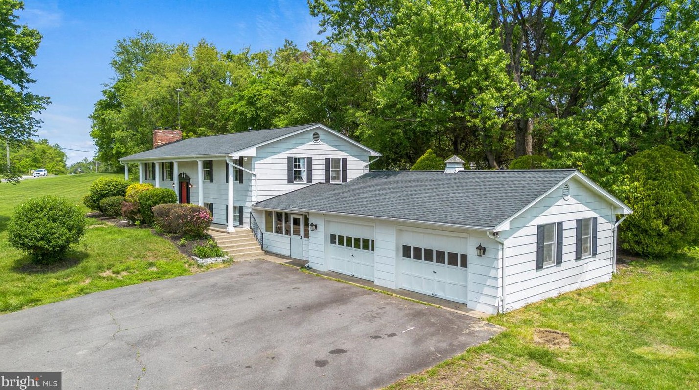 14847 Glenkirk Rd, Nokesville, VA 20181