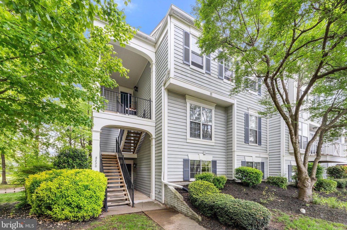 8230 Winstead Pl #101, Manassas, VA 20109