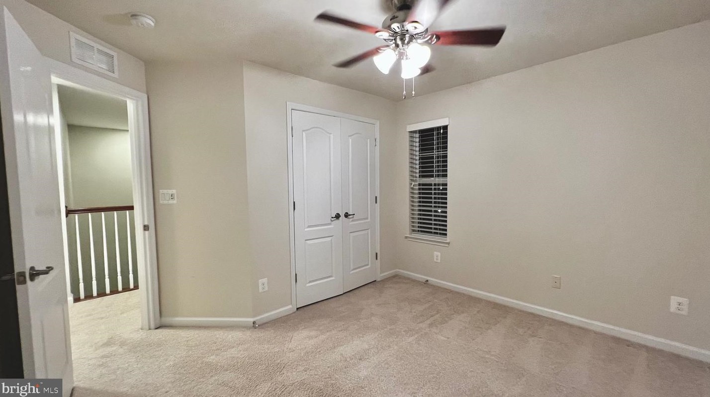 4836 Dane Ridge Cir, Woodbridge VA  22193-6520 exterior