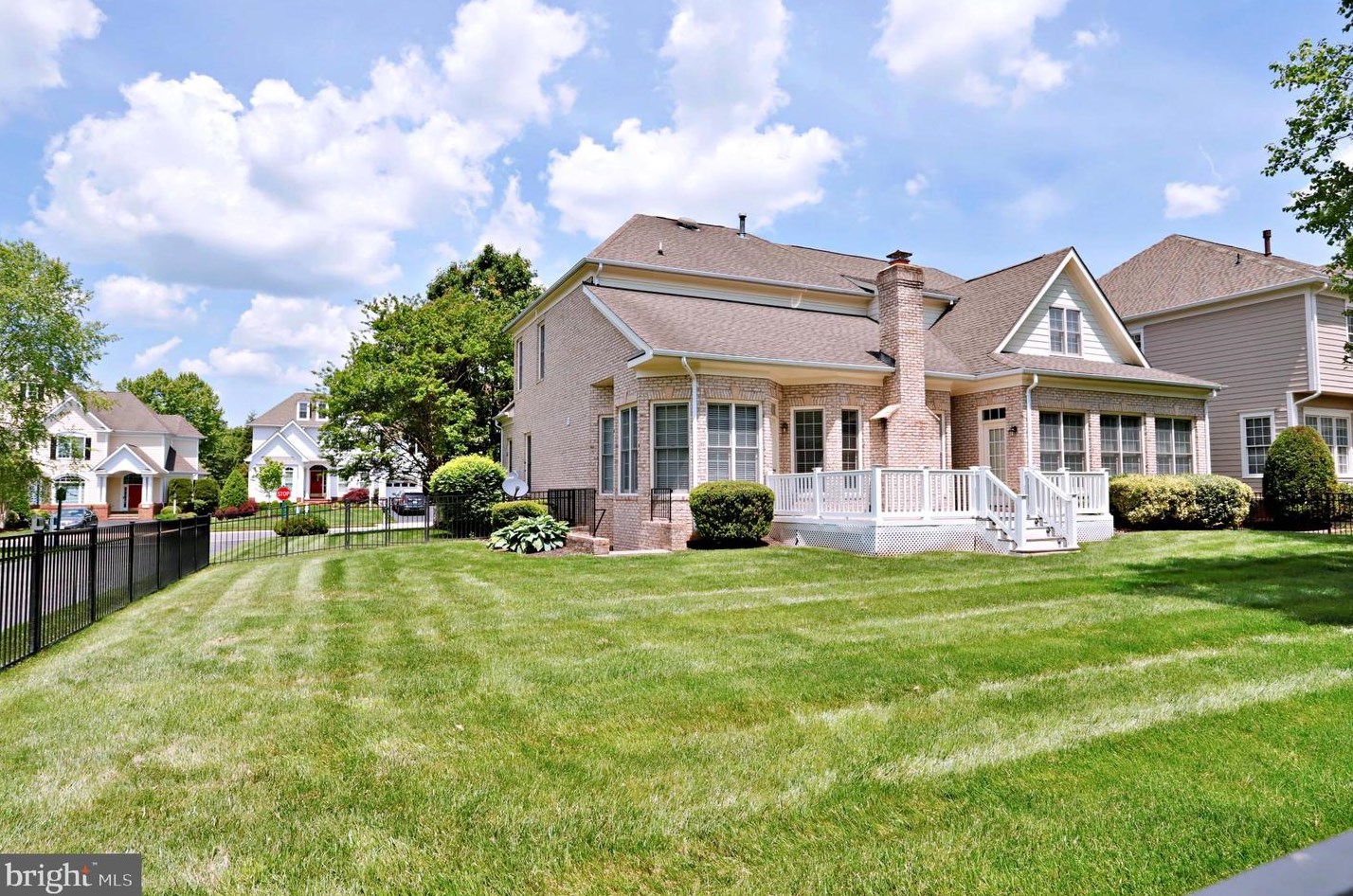 8163 Snead Loop, Gainesville, VA 20155