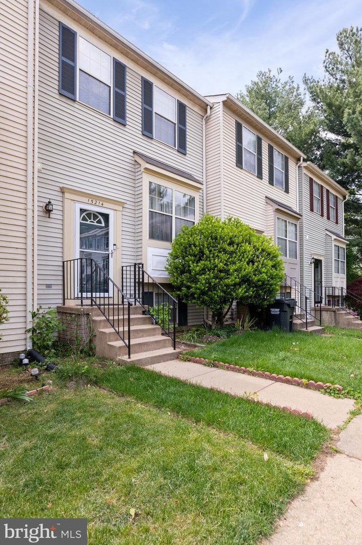 15214 Wentwood Ln, Woodbridge, VA 22191