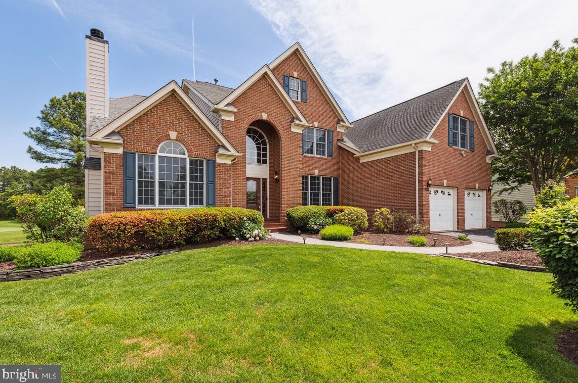 15064 Almansor Pl, Haymarket, VA 20169