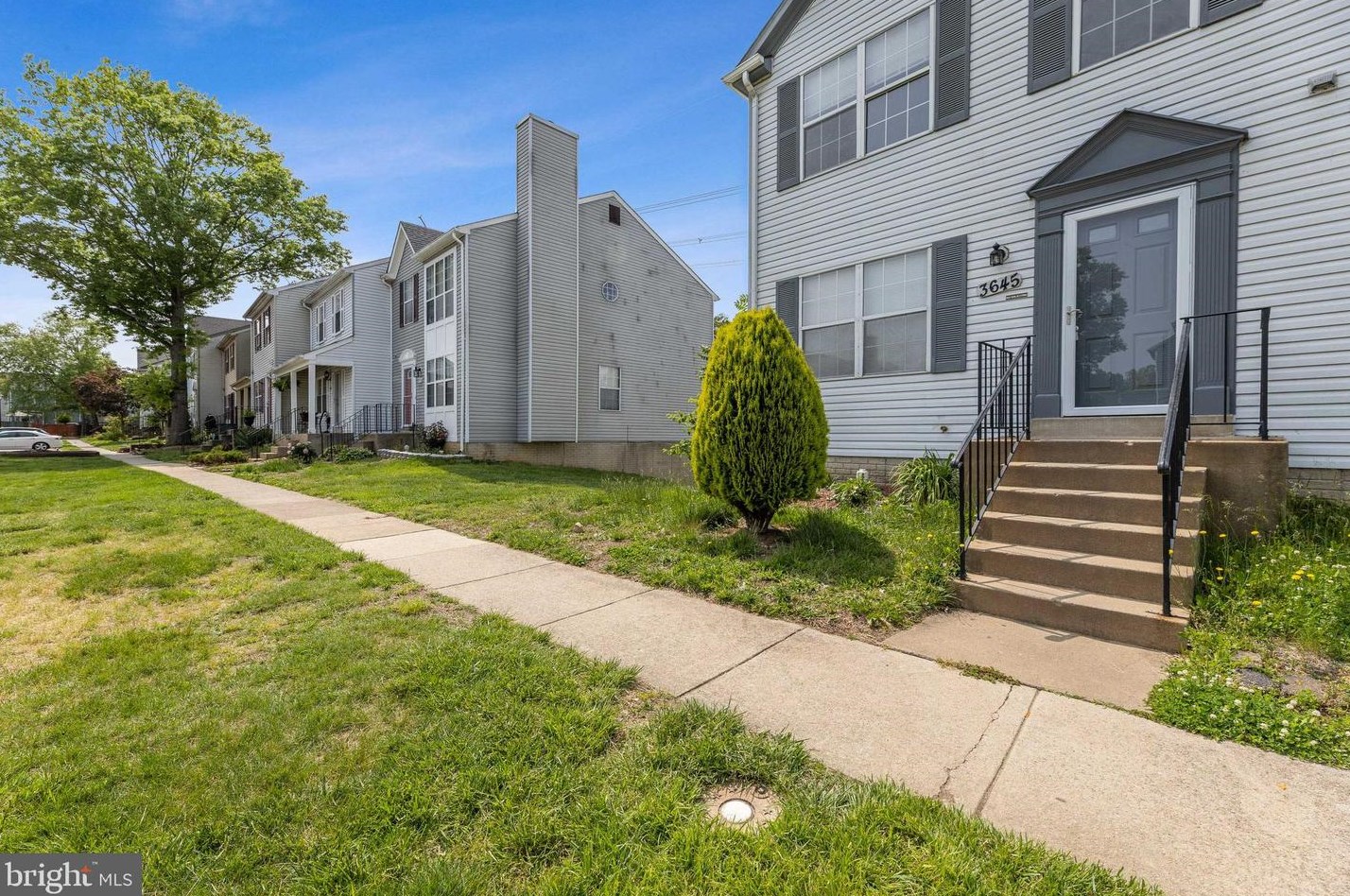 3645 Dahlgren Pl, Dumfries, VA 22026-2602