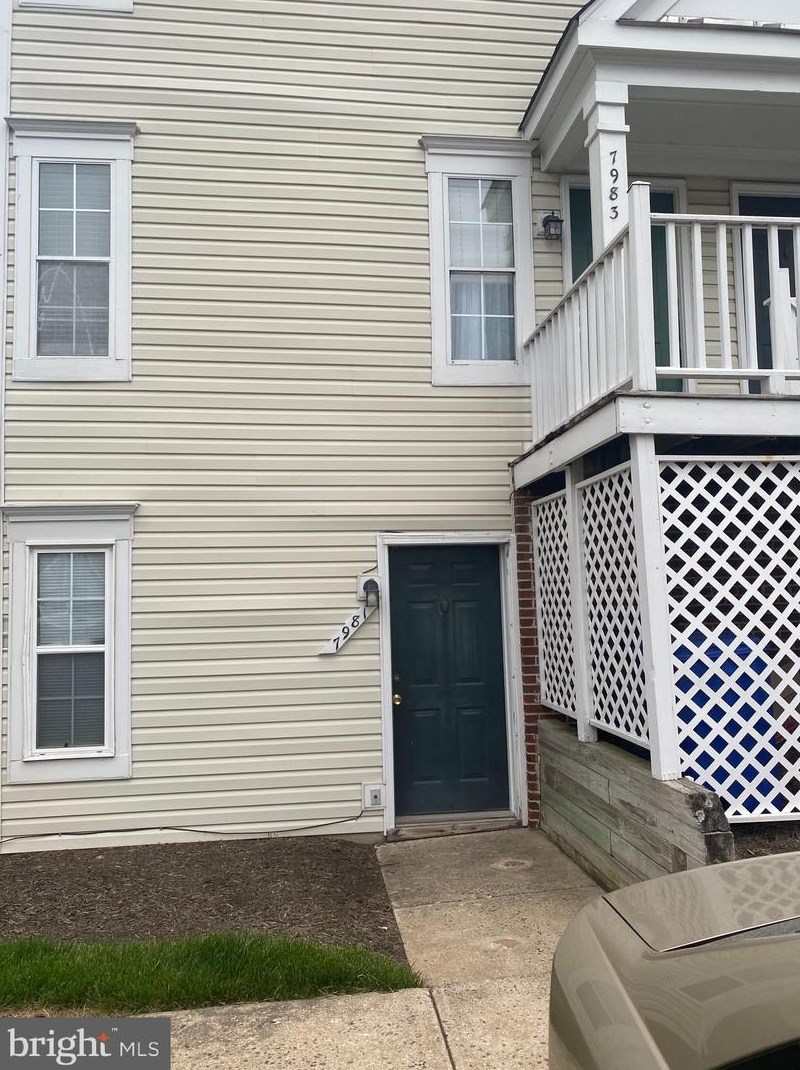 7981 Calvary Ct, Manassas, VA 20109-7790