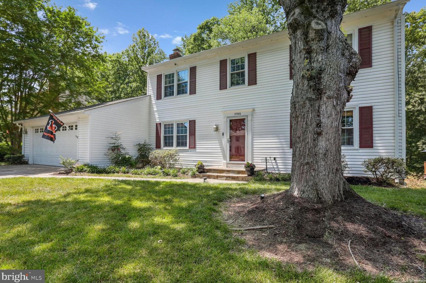 11956 Governors Ct, Woodbridge, VA 22192-1601