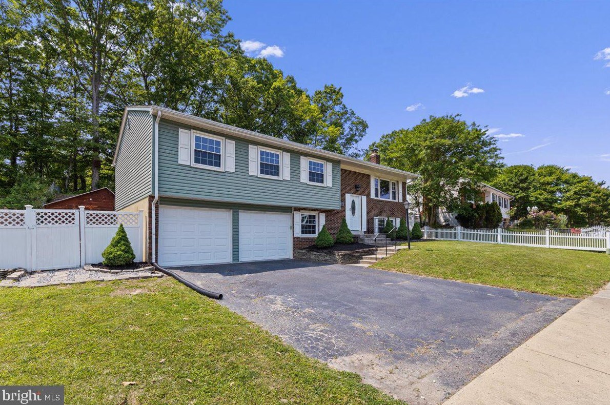 5557 Neddleton Ave, Woodbridge, VA 22193