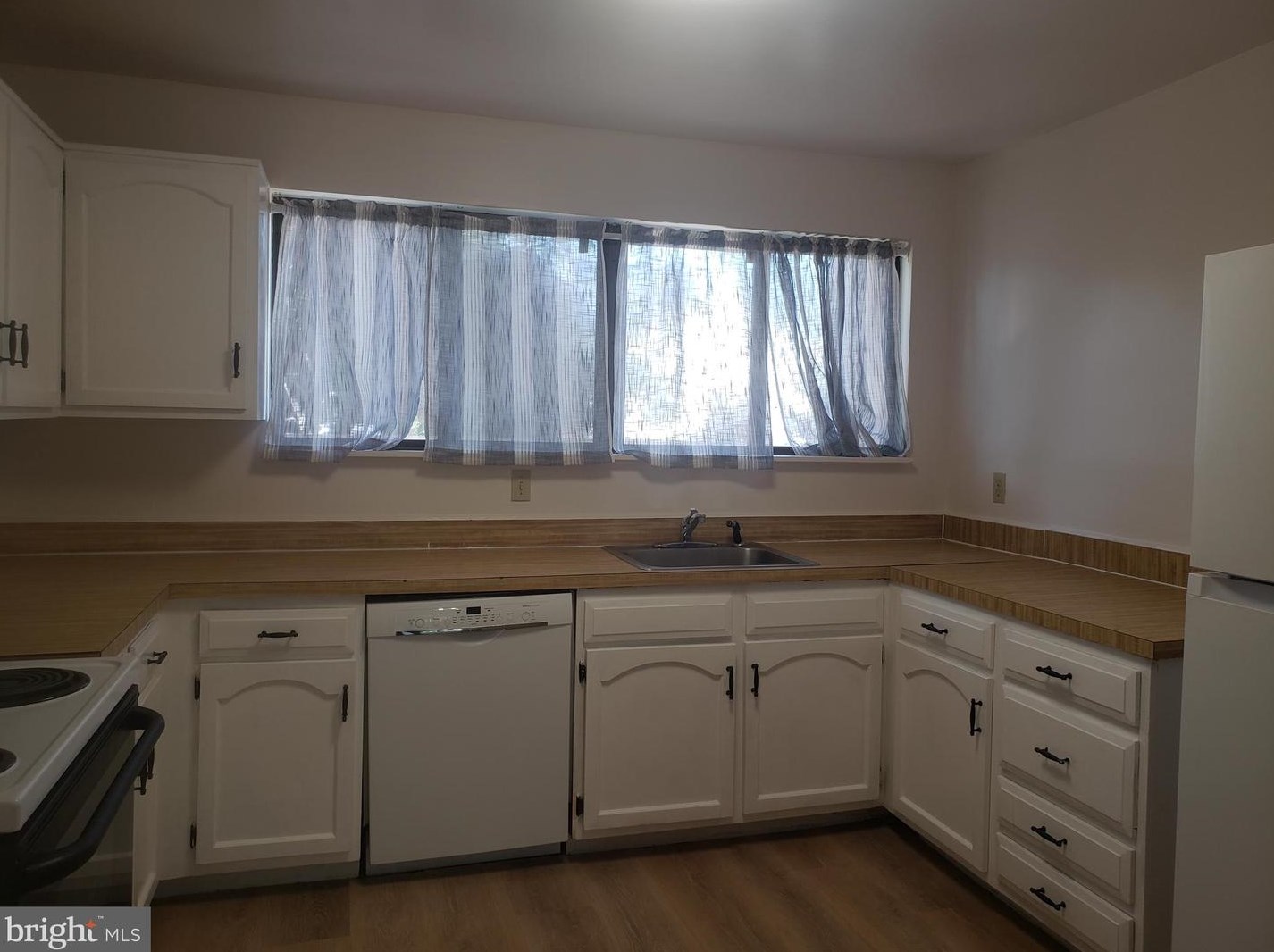 15369 Grist Mill Ter, Woodbridge, VA 22191