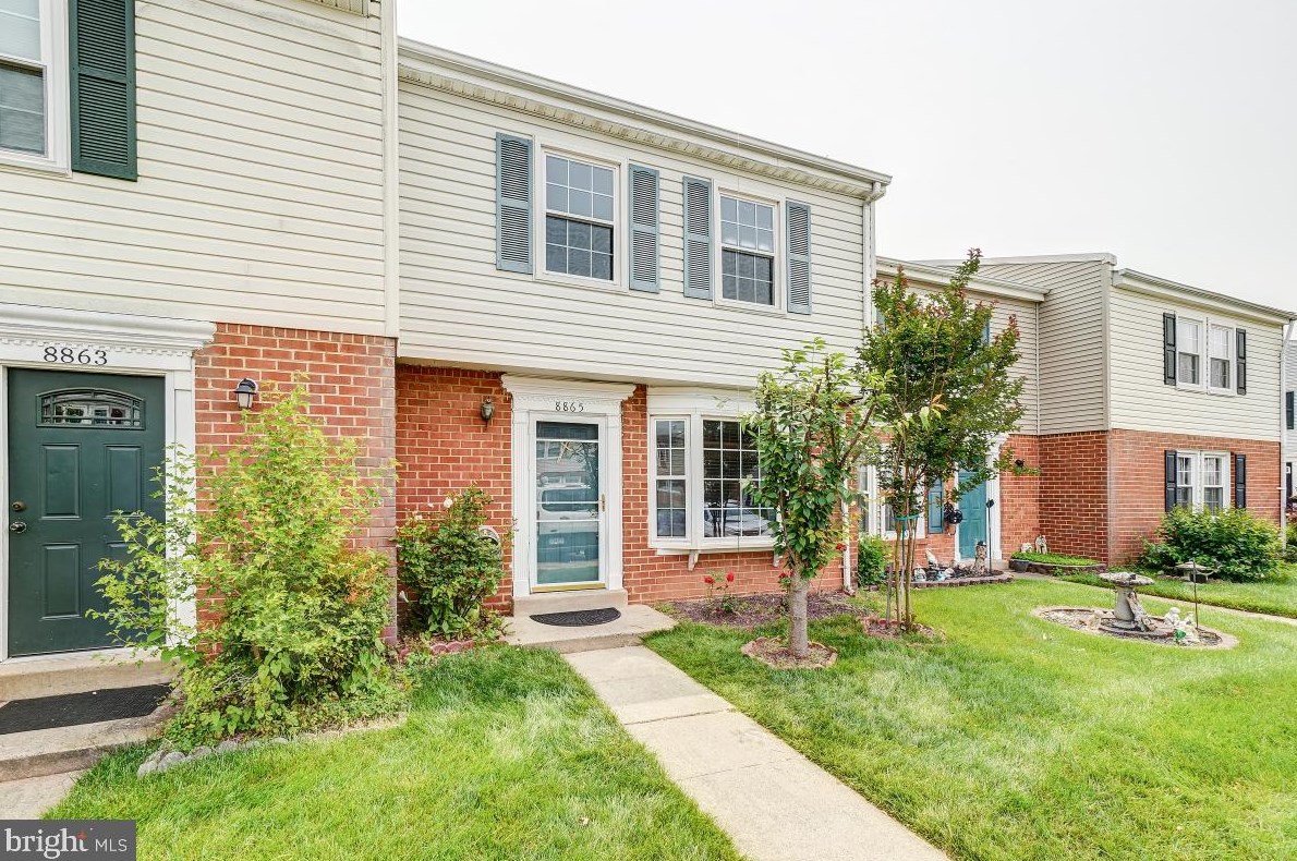 8865 Teakwood Ct, Manassas, VA 20109-3713