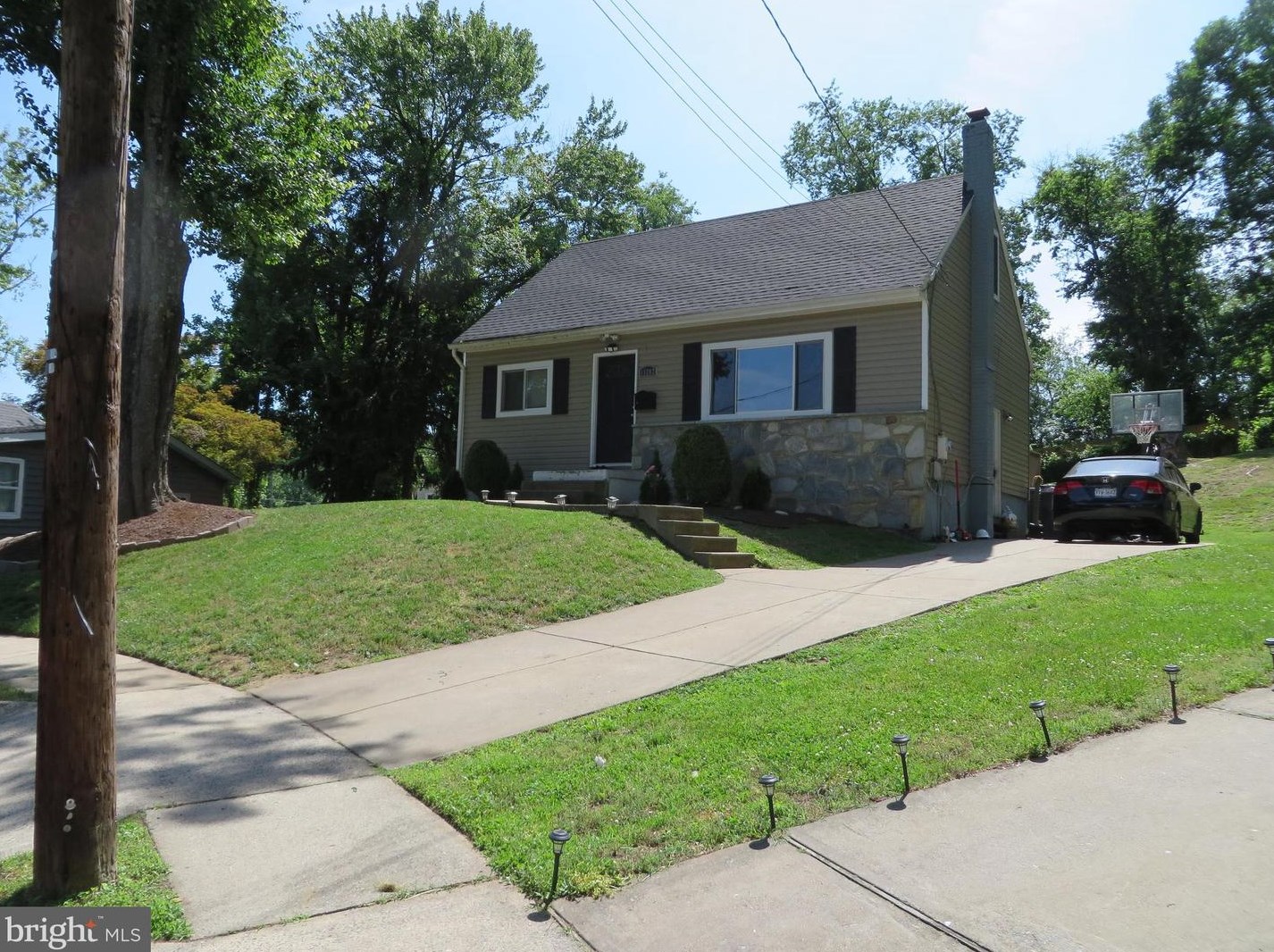 13202 Valley Dr, Woodbridge, VA 22191