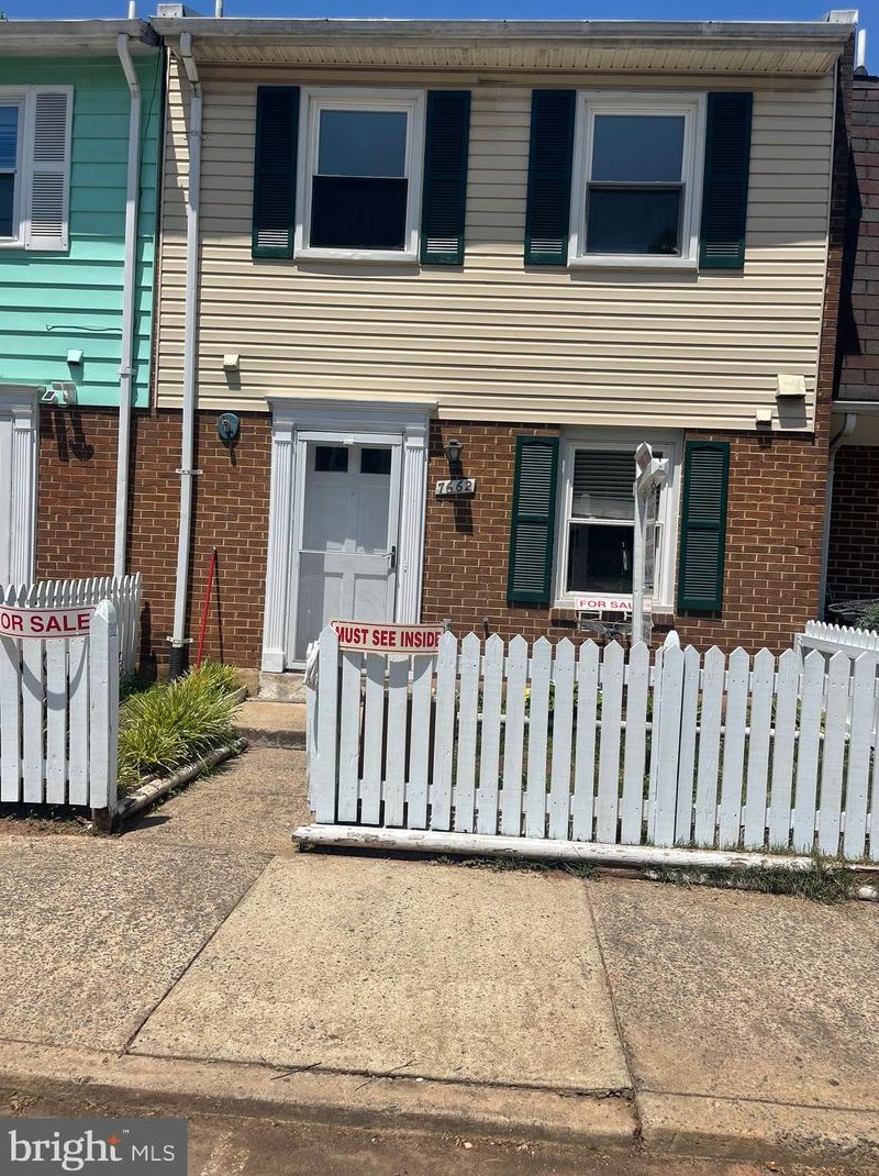 7662 Somerset Ln, Manassas, VA 20111-1616