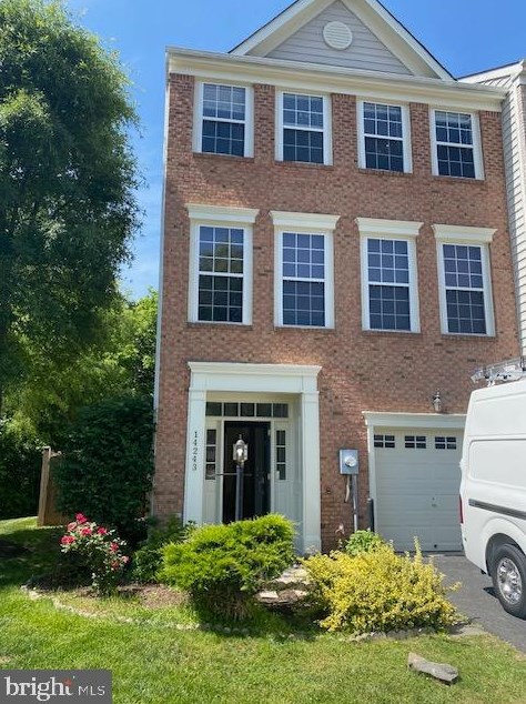 14243 Legend Glen Ct, Gainesville, VA 20155