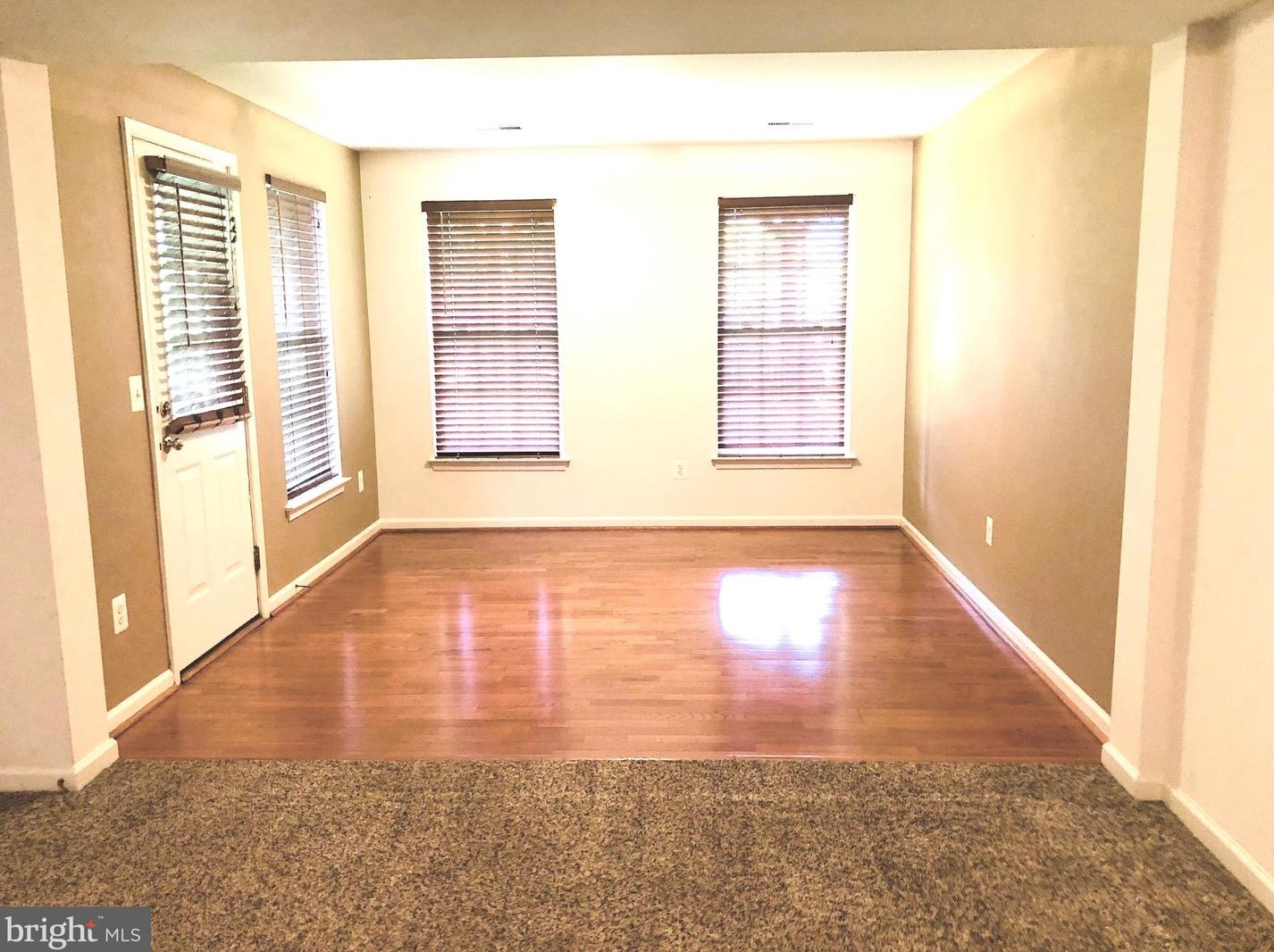 15810 Bobolink Dr, Woodbridge, VA 22191