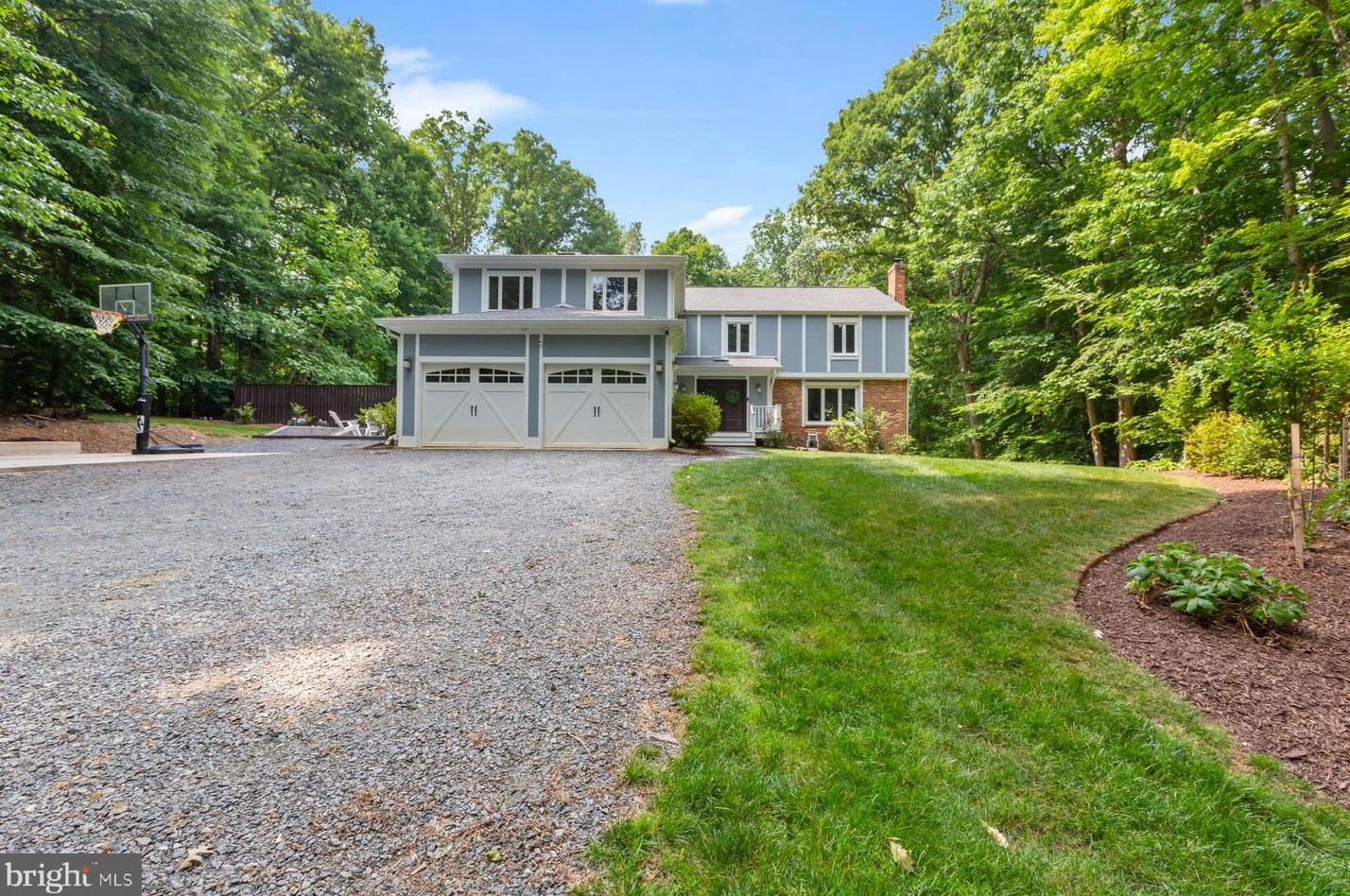 7203 Kings Arm Dr, Manassas, VA 20112