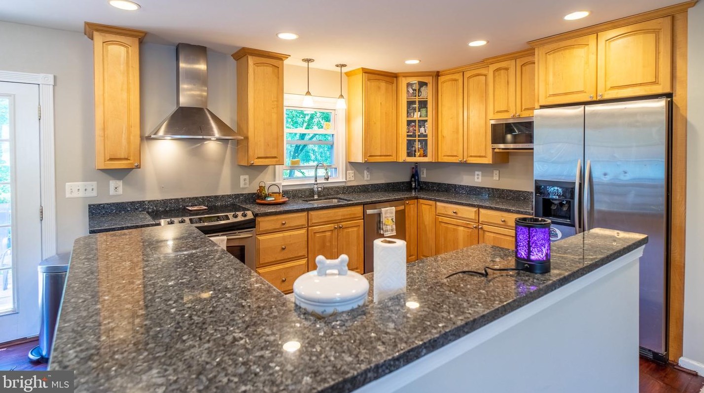 14113 Maverick Ct, Woodbridge, VA 22193-4413