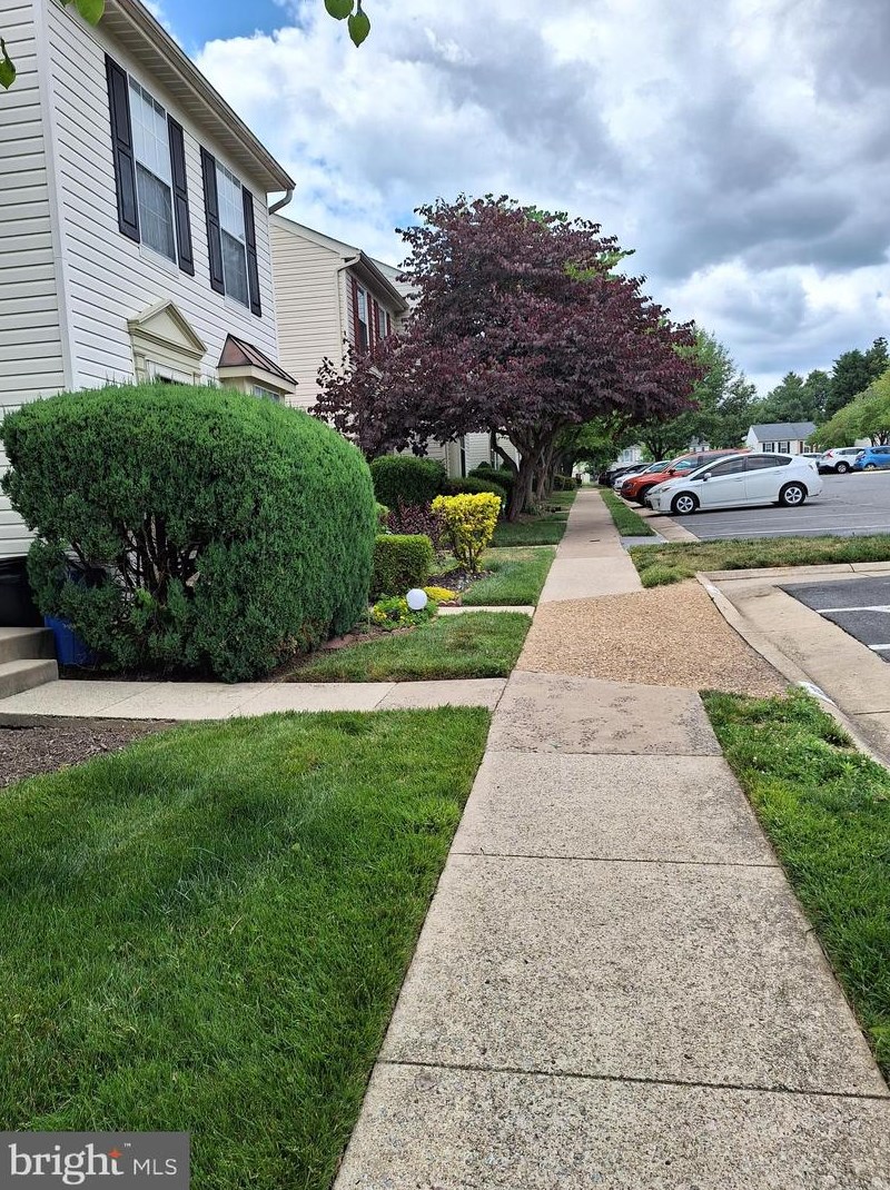 13010 Abner Ave, Woodbridge, VA 22192