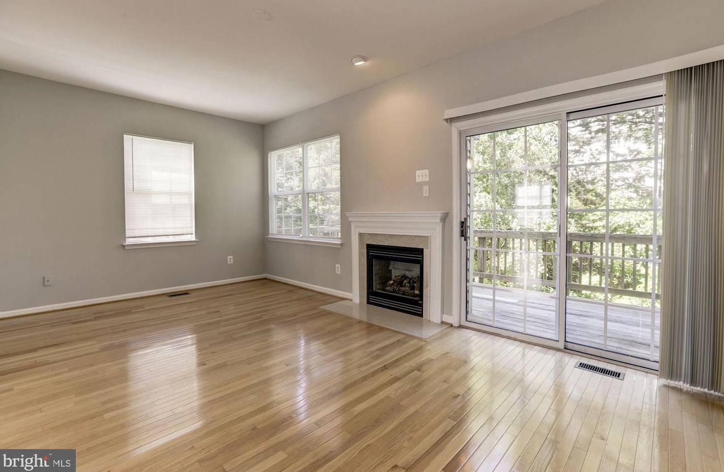 10168 Pale Rose Loop, Bristow, VA 20136