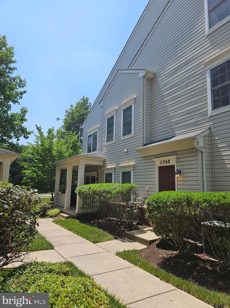 11268 Wortham Crest Cir, Manassas, VA 20109-5696