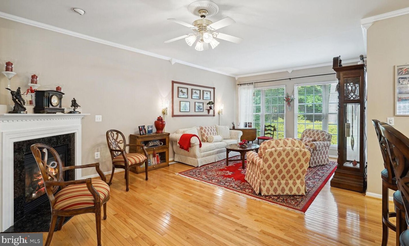 17669 Hampstead Ridge Ct, Dumfries, VA 22026-4549