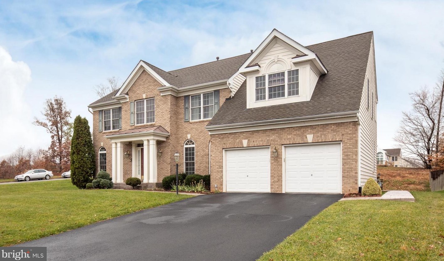 10641 Heron Ridge Ct, Manassas, VA 20112-2401