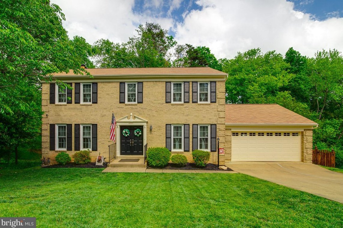 4330 Fallstone Pl, Dumfries, VA 22025