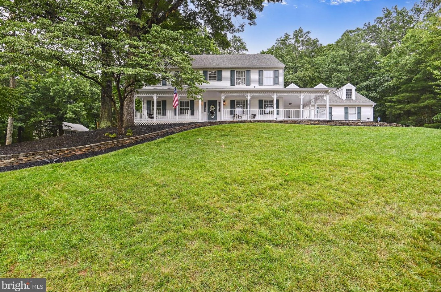 4631 Timber Ridge Dr, Dumfries, VA 22025-1058