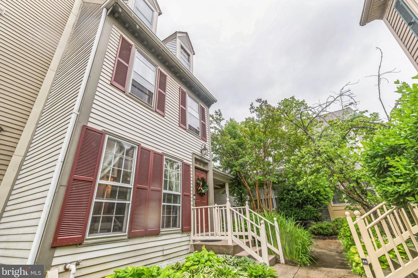 12842 Mill Brook Ct, Woodbridge, VA 22192