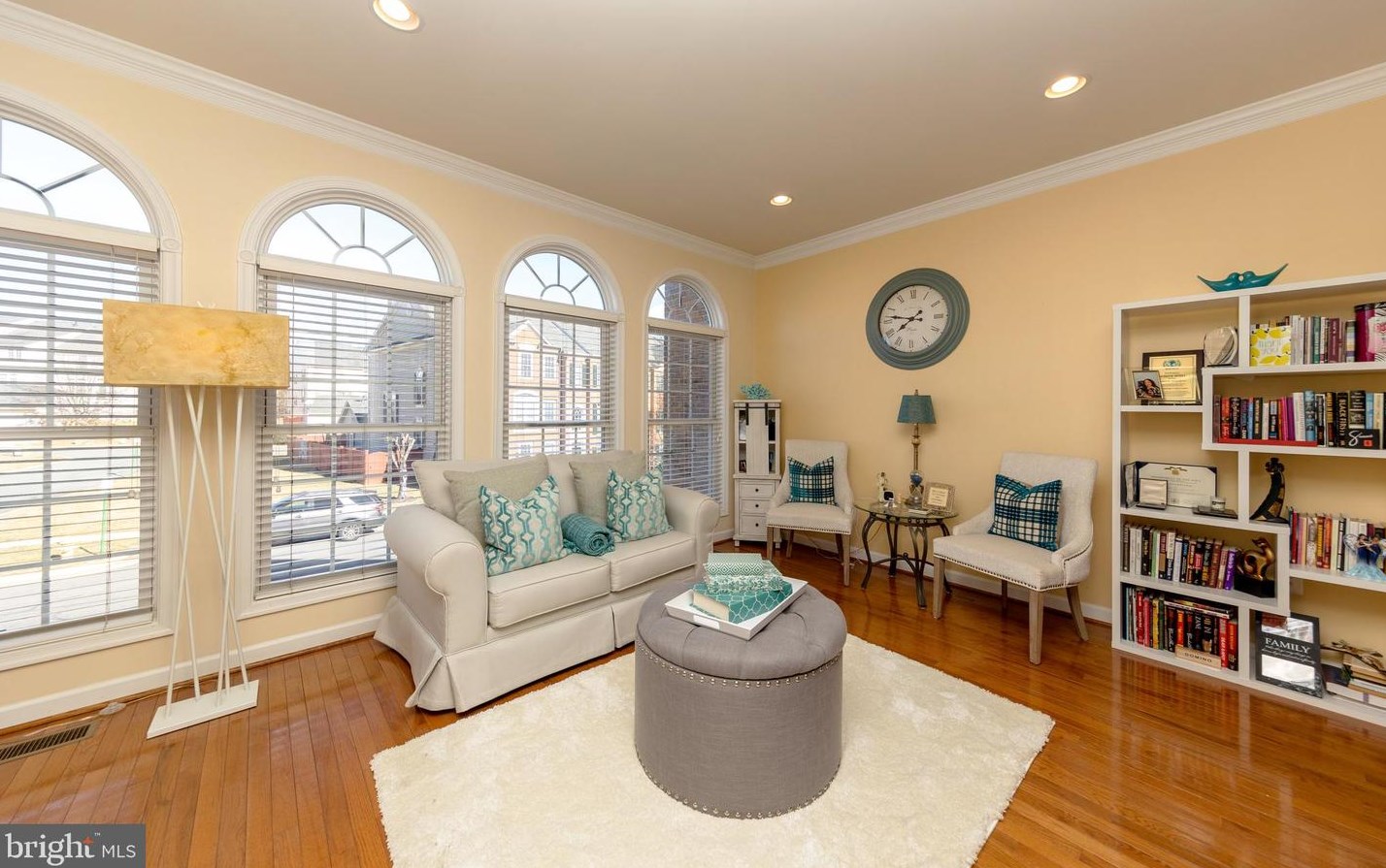 16466 Steerage Cir, Woodbridge, VA 22191