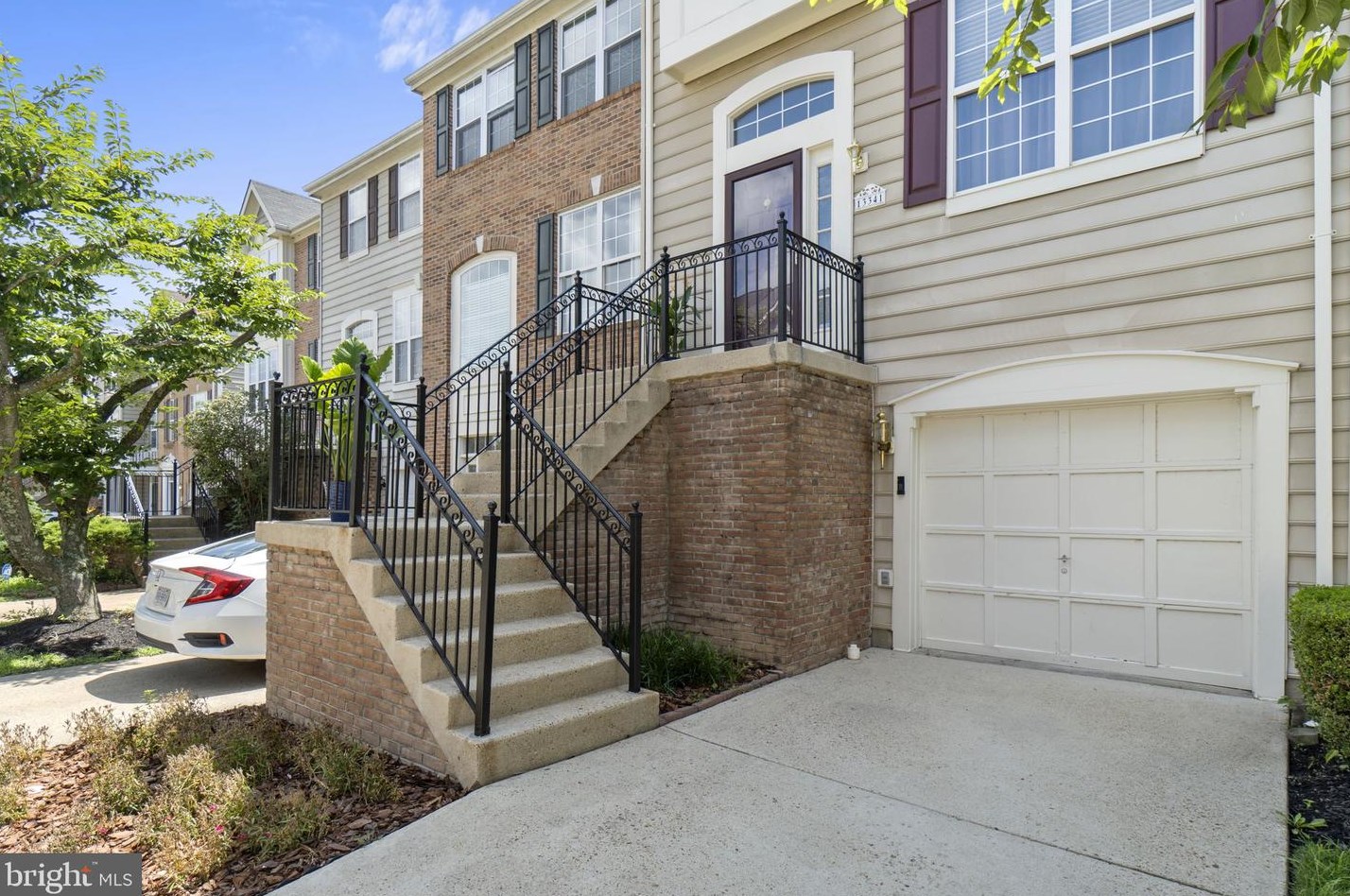 13341 Colchester Ferry Pl, Woodbridge VA  22191-1224 exterior