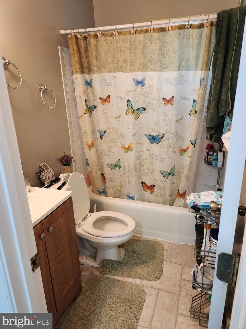 7505 Albemarle Dr, Manassas VA  20111-4117 exterior