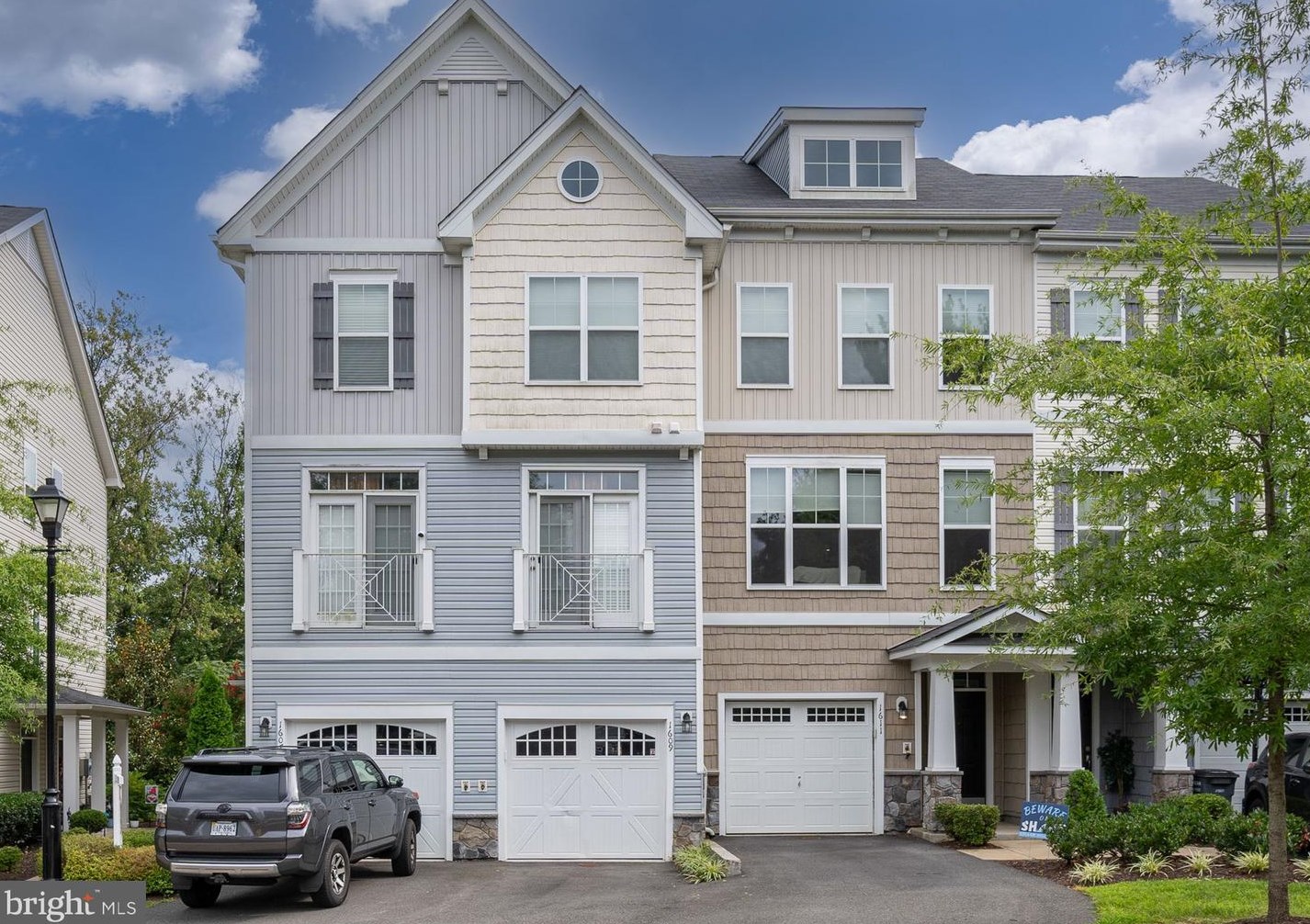 1609 Renate Dr, Woodbridge, VA 22192