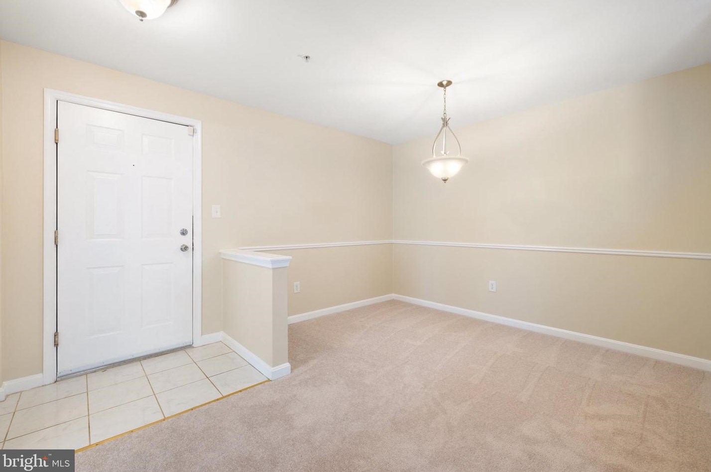 13621 Garfield Pl, Woodbridge, VA 22191-1952