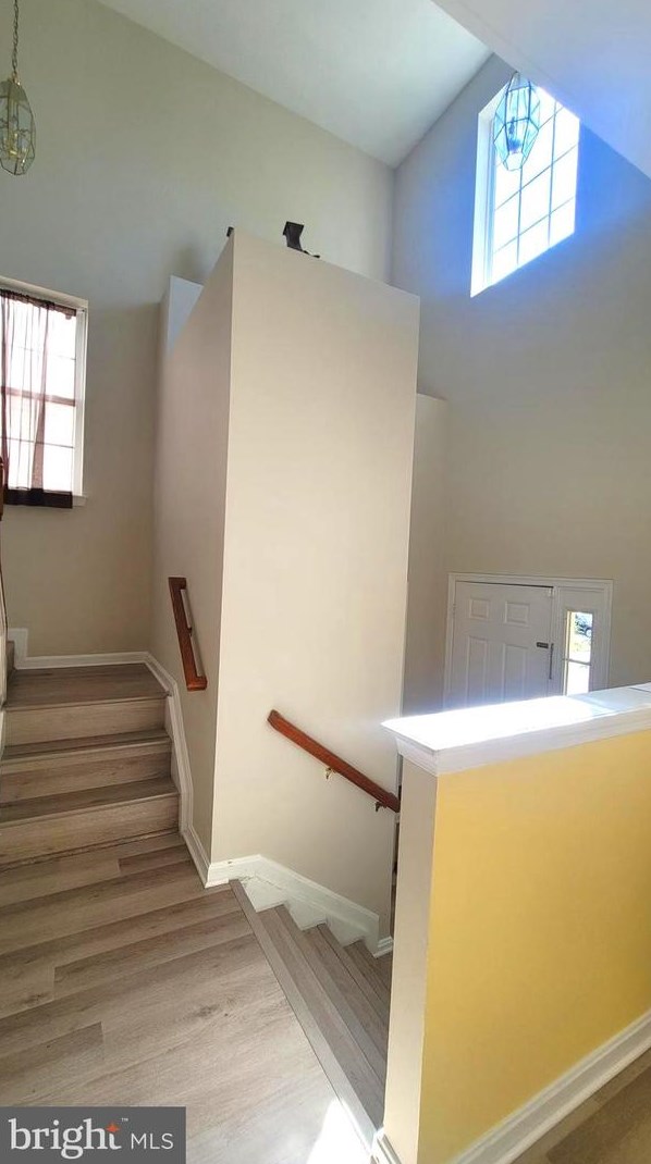 8909 Hanson Grv Ct, Manassas VA 20109-4810 exterior