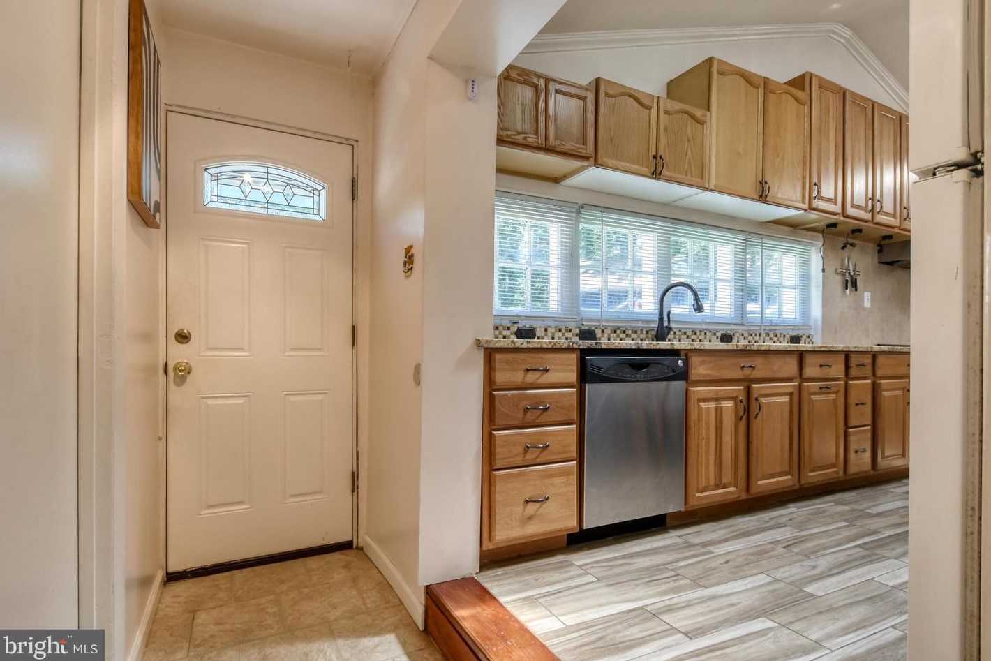 8400 Alpaugh St, Manassas, VA 20112-3178