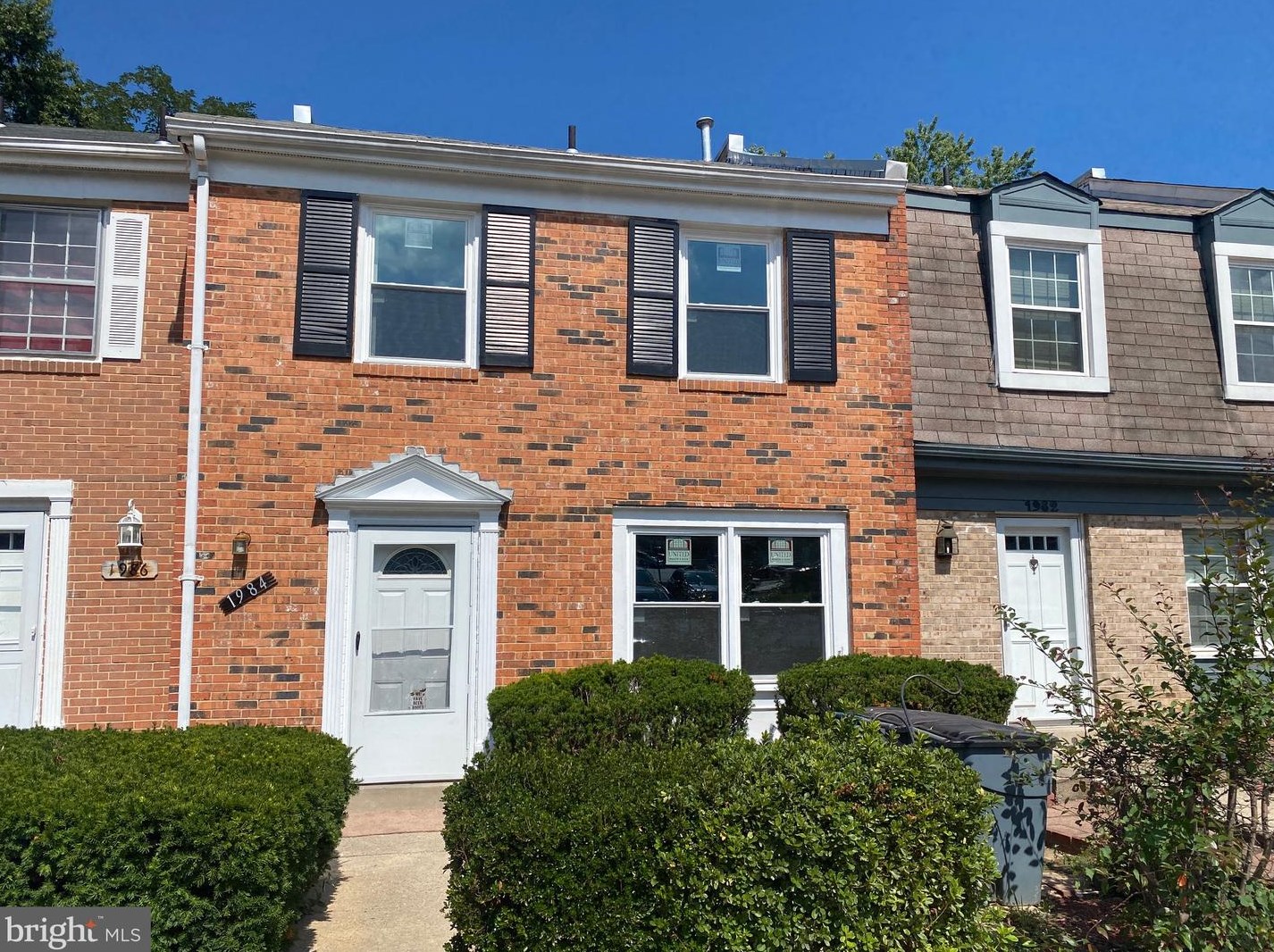 1984 Mayflower Dr, Woodbridge, VA 22192