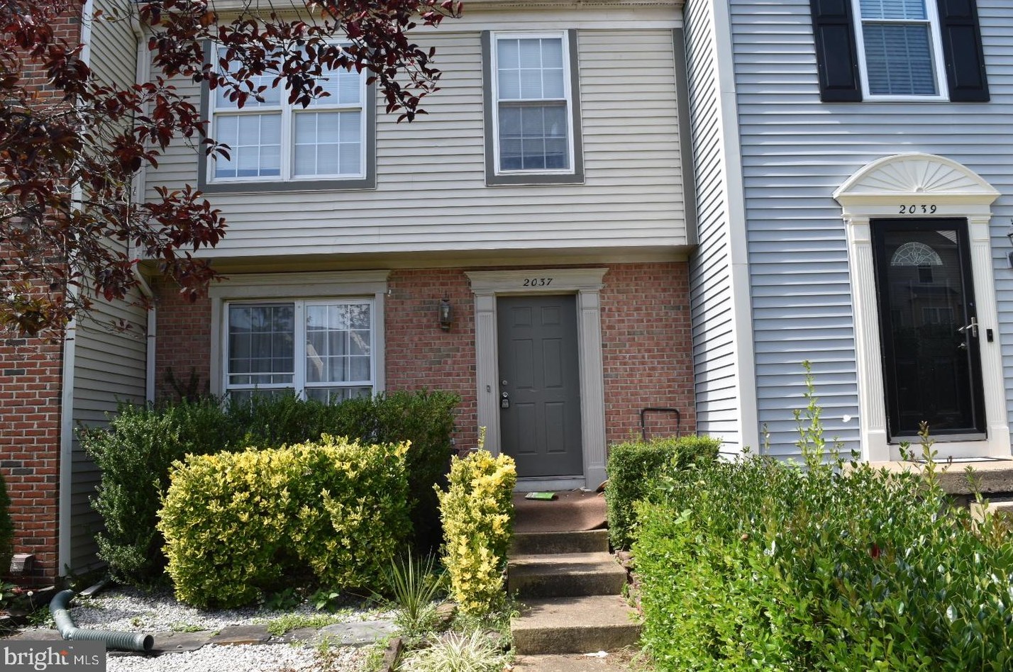 2037 Swift Stream Ct, Woodbridge, VA 22192