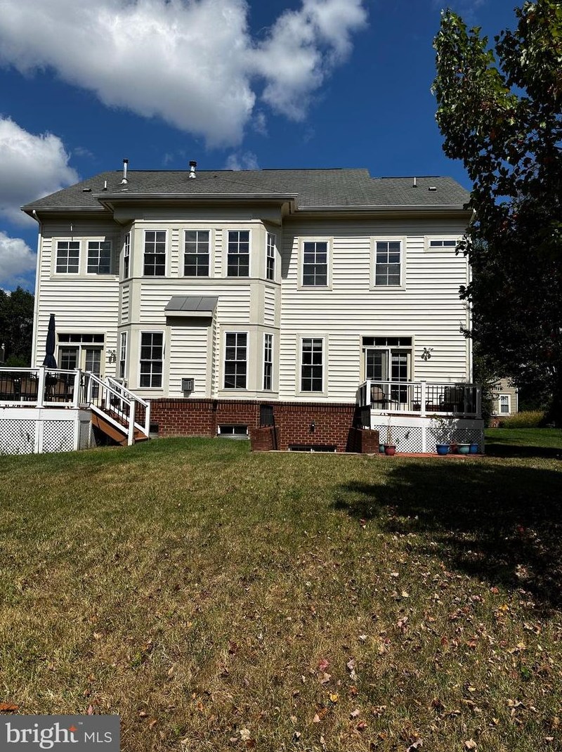 10869 General Kirkland Dr, Bristow, VA 20136