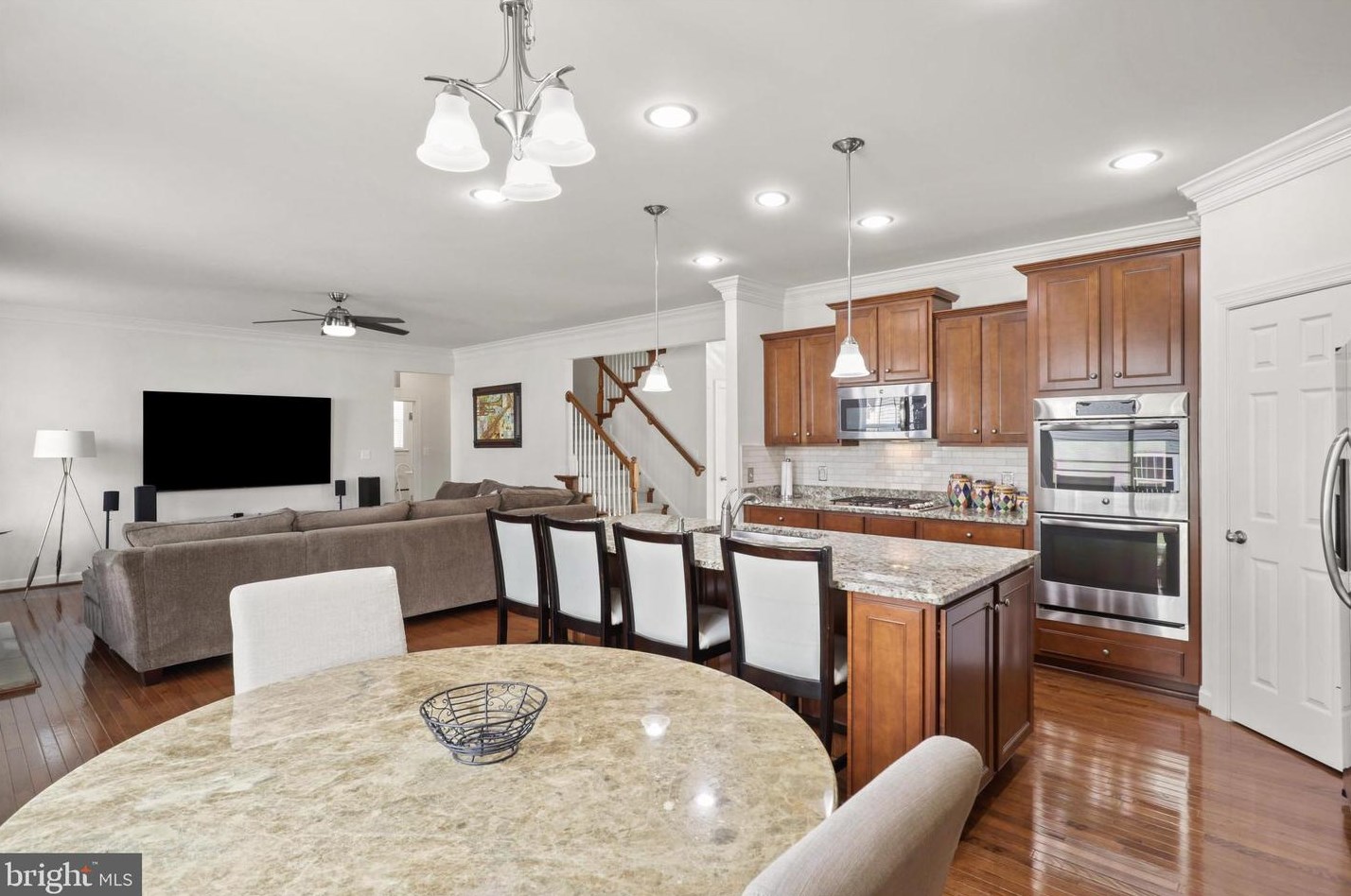 14947 Spriggs Tree Ln, Woodbridge, VA 22193