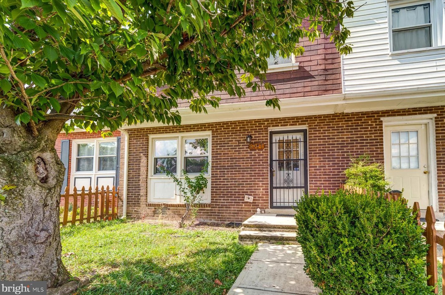 1707 Fort Henry Ct, Dumfries, VA 22026-2515