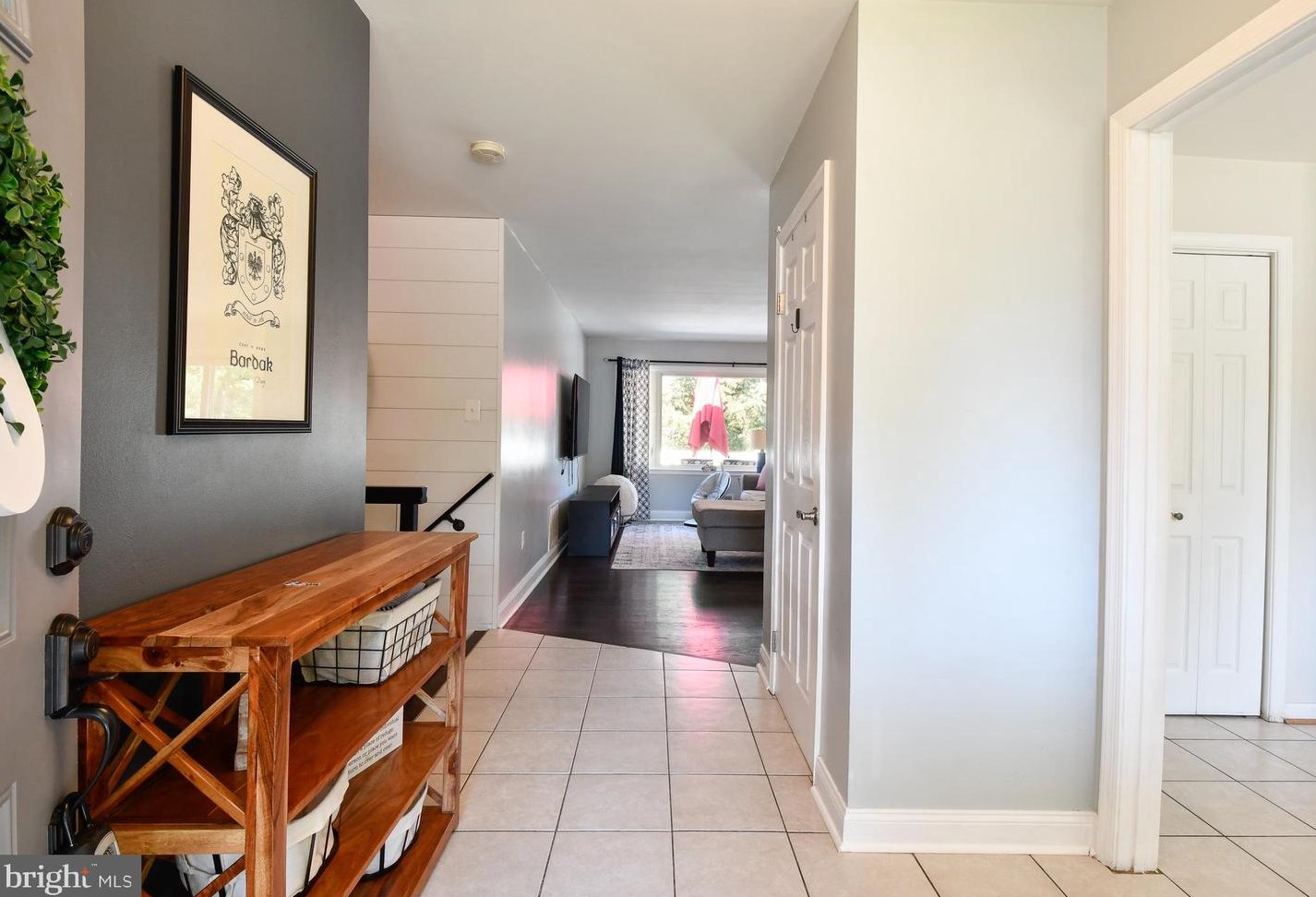 9906 Greenview Ln, Manassas VA  20109-3229 exterior