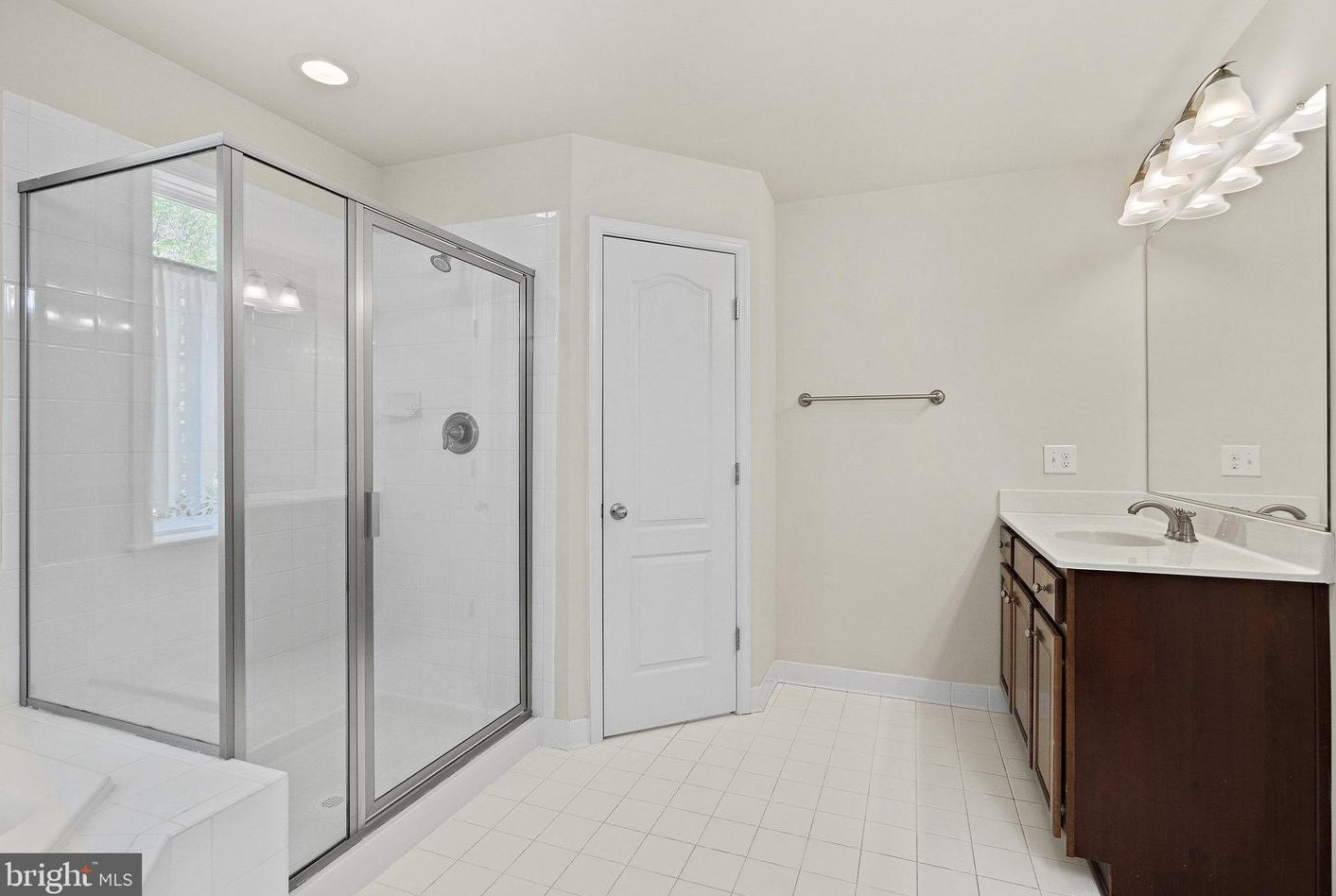 14241 Van Doren Rd, Manassas VA 20112-3855 exterior