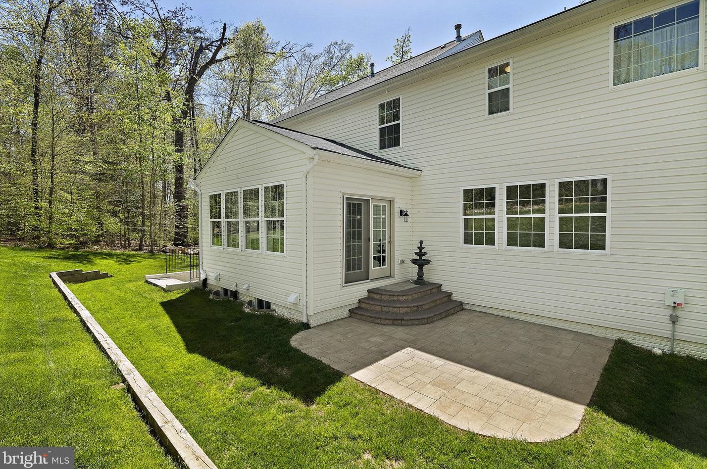 14241 Van Doren Rd, Manassas VA 20112-3855 exterior