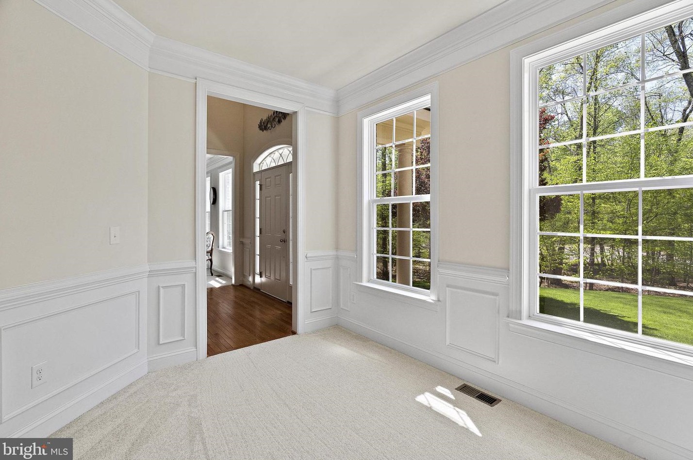 14241 Van Doren Rd, Manassas VA 20112-3855 exterior