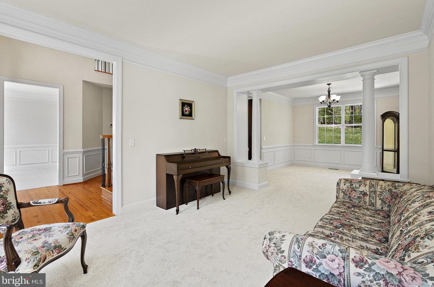 14241 Van Doren Rd, Manassas VA 20112-3855 exterior