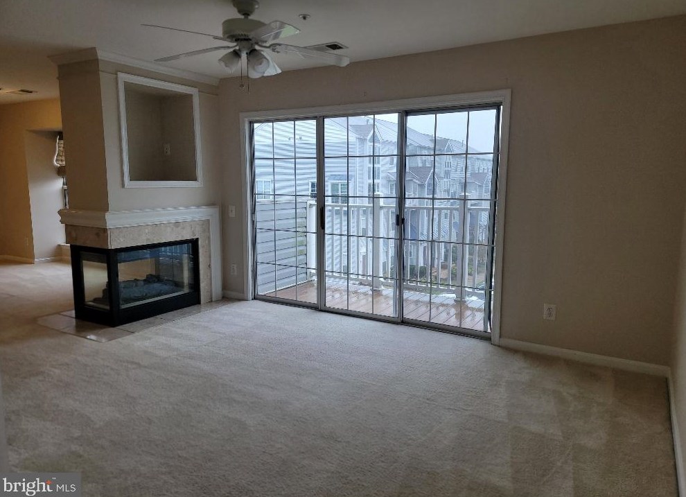 11742 Tolson Pl Unit 204, Woodbridge, VA 22192